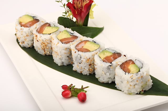 Salmon & Avocado Roll.