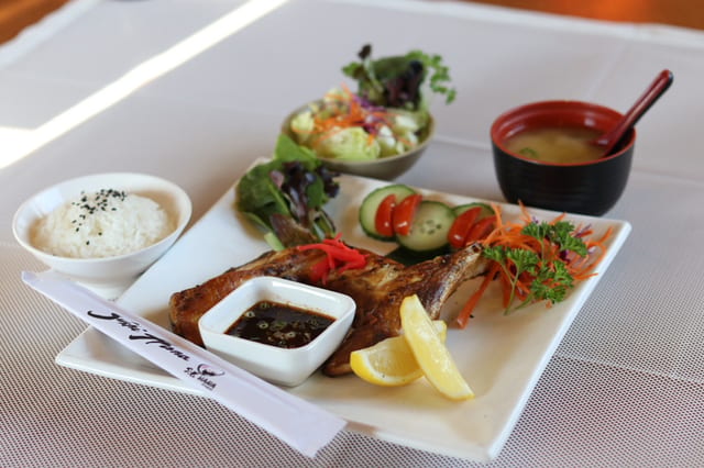Hamachi Kama (Yellowtail Collar).